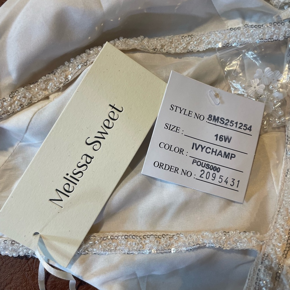 NWT Melissa Sweet Gown Size 16 - Picture 4 of 10